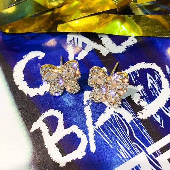 *NEW 18K Yellow Gold Diamond Butterfly Earrings B - Picture 5 of 11